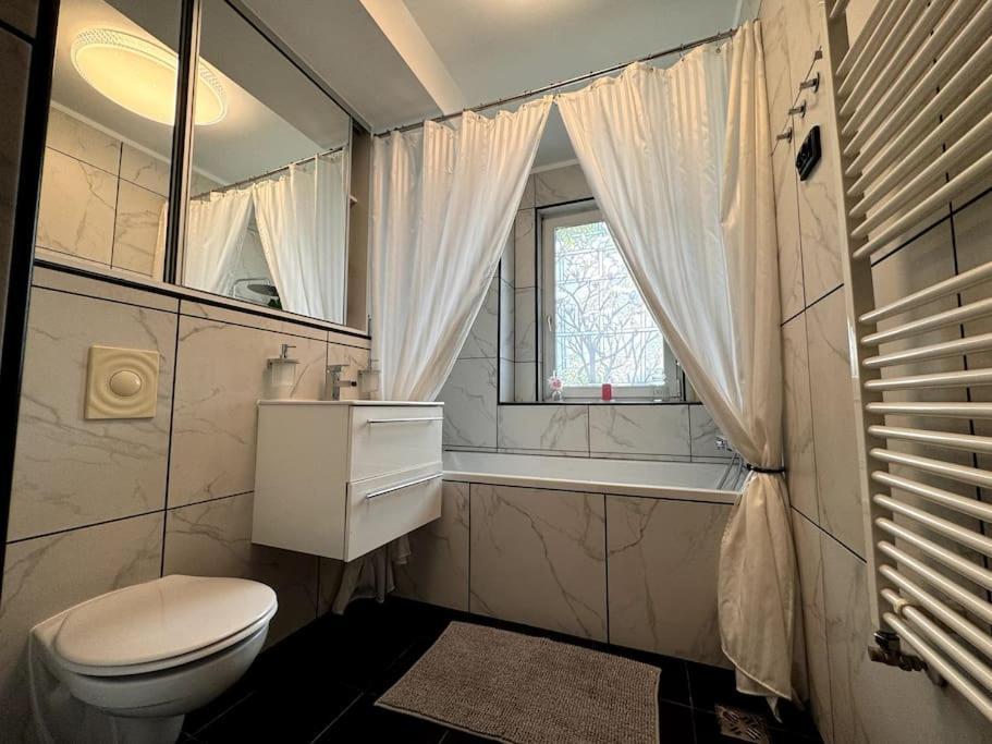 Ultra Central Premium Duplex 부다페스트 외부 사진